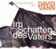 Cover: Im Schatten des Vaters Cover: Im Schatten des Vaters