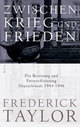 Cover: Zwischen Krieg und Frieden Cover: Zwischen Krieg und Frieden